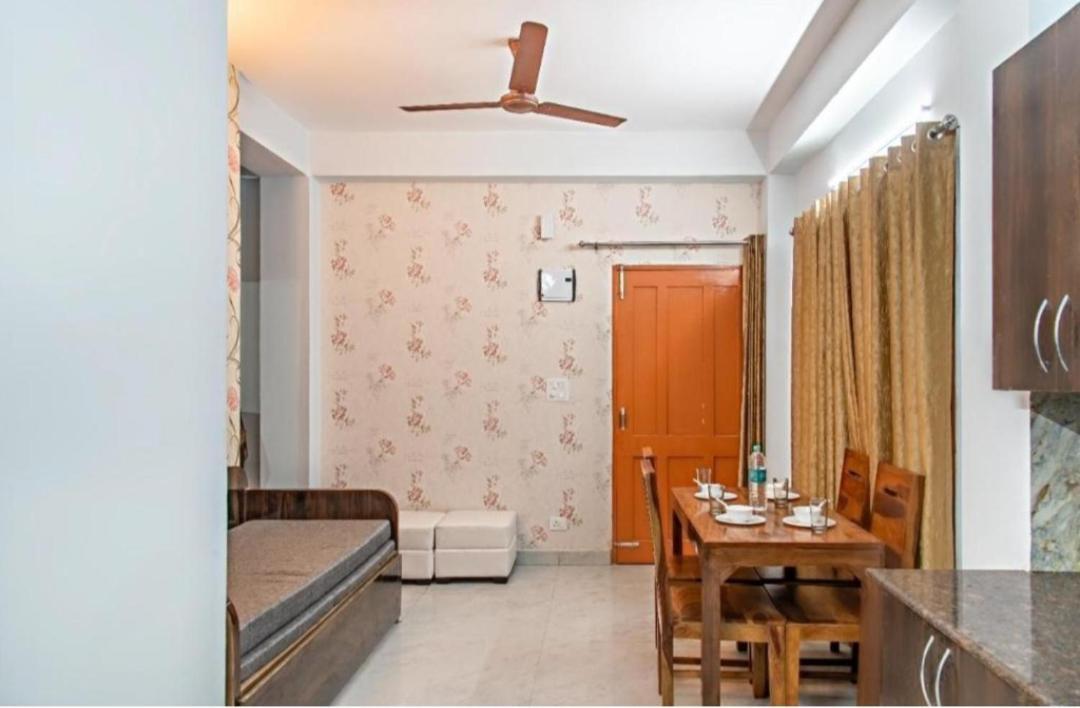 Mystic Forest View Kasauli I Serviced Villa I Best Seller I Vacations I Family Events I Open Air Lawn I Sky Bonfire I Kasauli By Exotic Stays Exterior photo